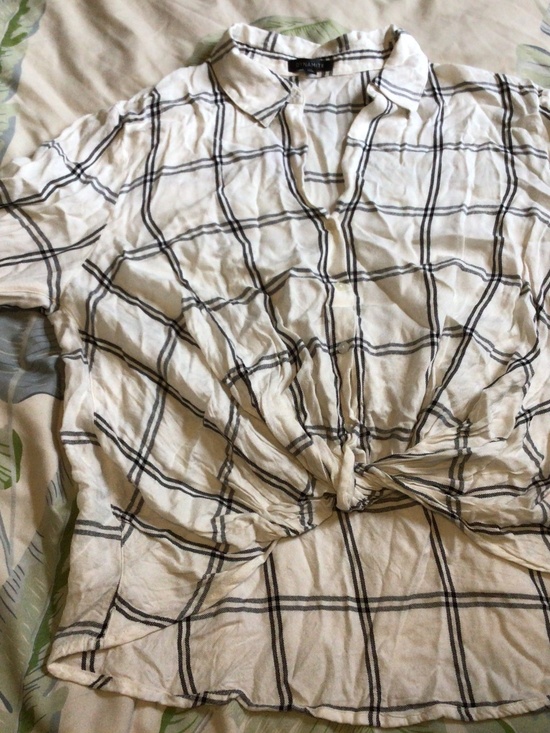 Chemisier noué - Picture 1 of 2